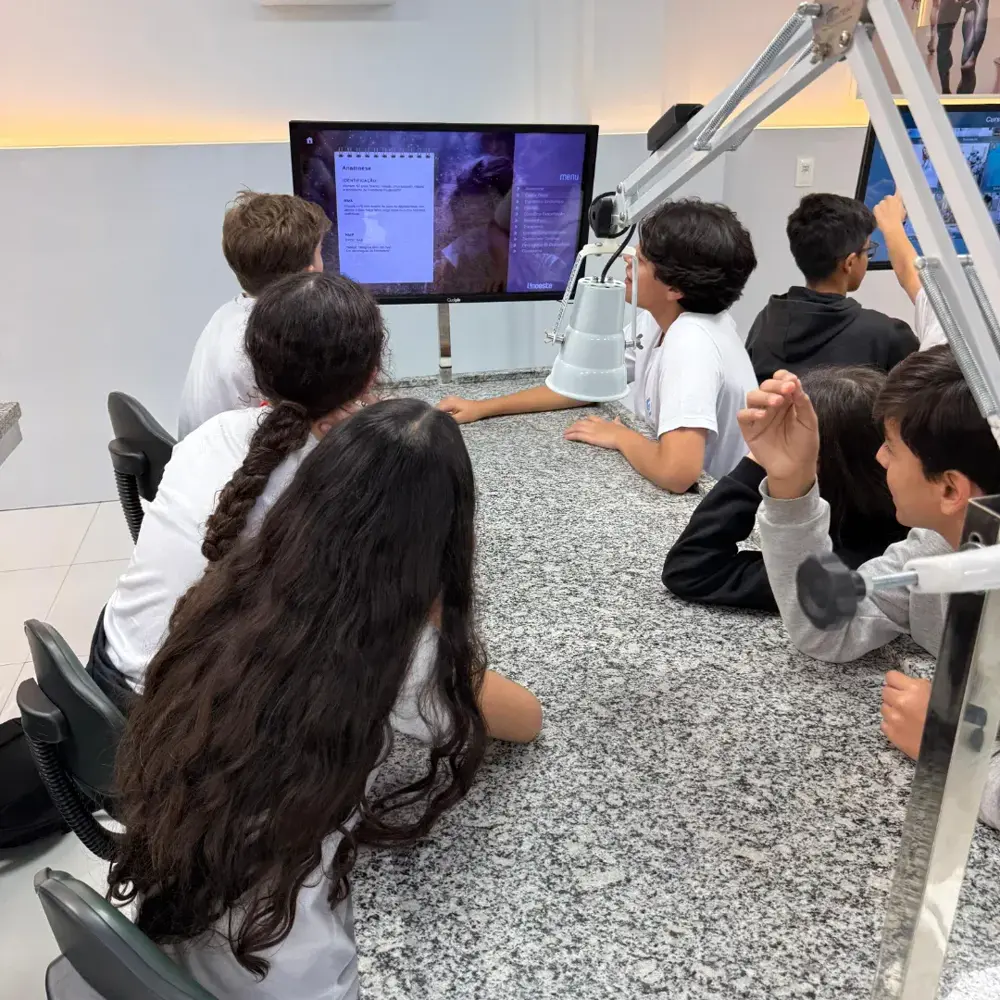 Tecnologia em sala — Colégio Posicruz